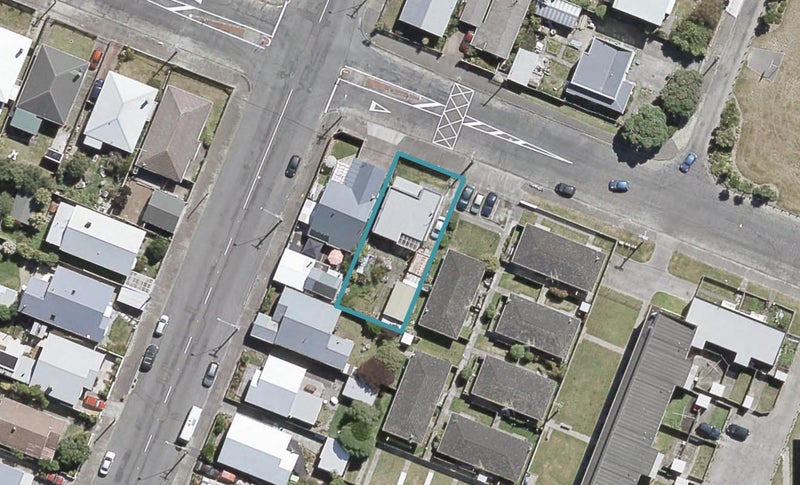 72 Adelaide Street, Petone, Lower Hutt - Carousel 1