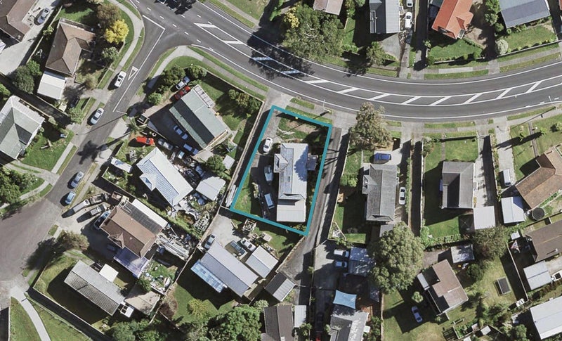 228 Mahia Road, Weymouth, Auckland - Carousel 1