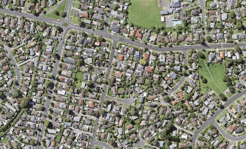 10D Minaret Drive, Bucklands Beach, Auckland - Carousel 1