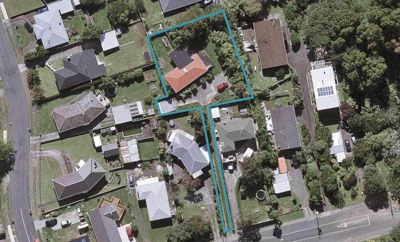 13A Junction Street, Welbourn, New Plymouth - Carousel 1