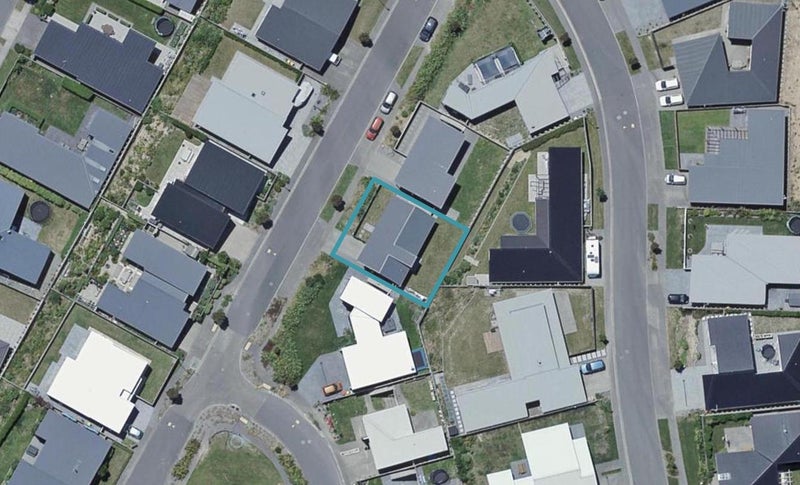 32 Lacebark Lane, Woodridge, Wellington - Carousel 1
