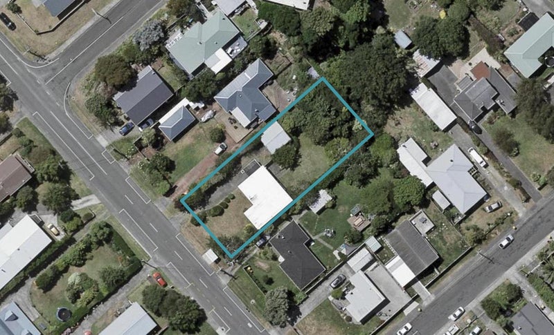 39 Martin Road, Paraparaumu Beach, Paraparaumu - Carousel 1