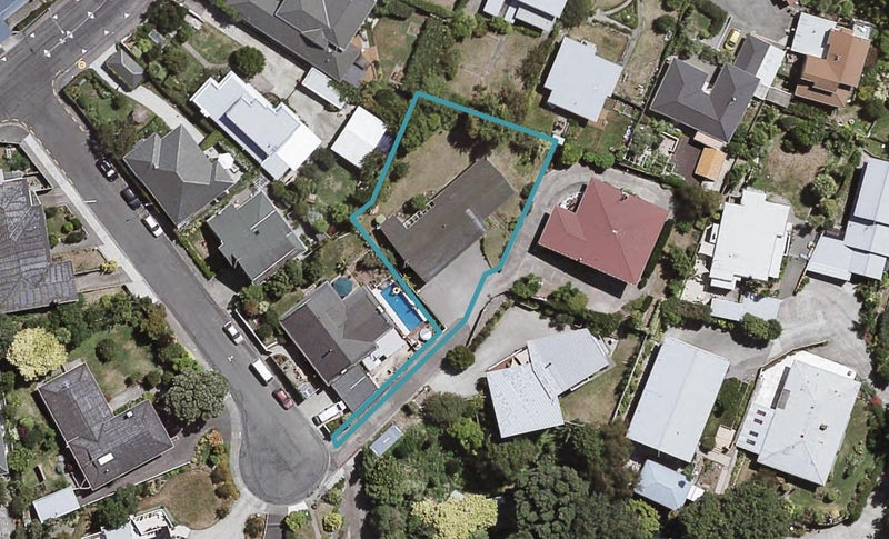 7 Randall Place, Hospital Hill, Napier - Carousel 1