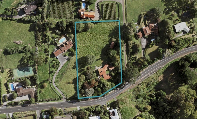 390 Redoubt Road, Totara Park, Auckland - Carousel 1