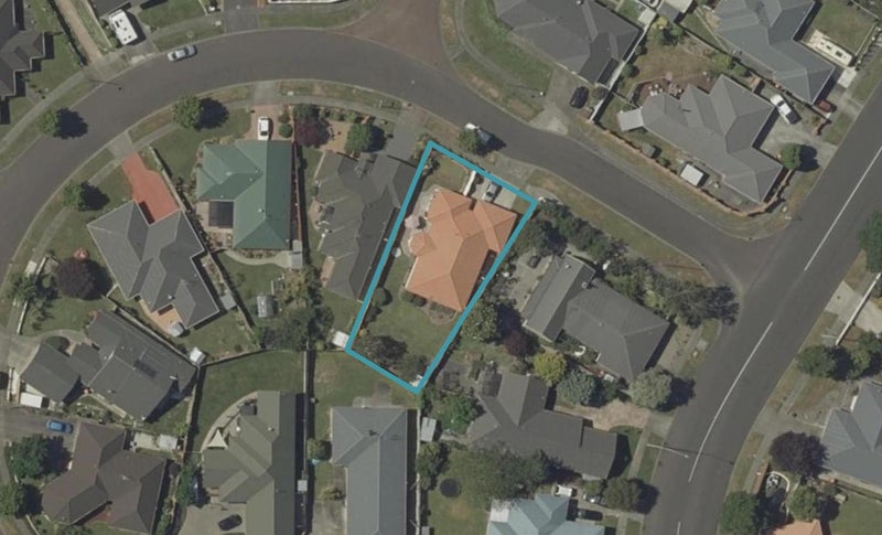 5 Strachan Way, Highbury, Palmerston North - Carousel 1