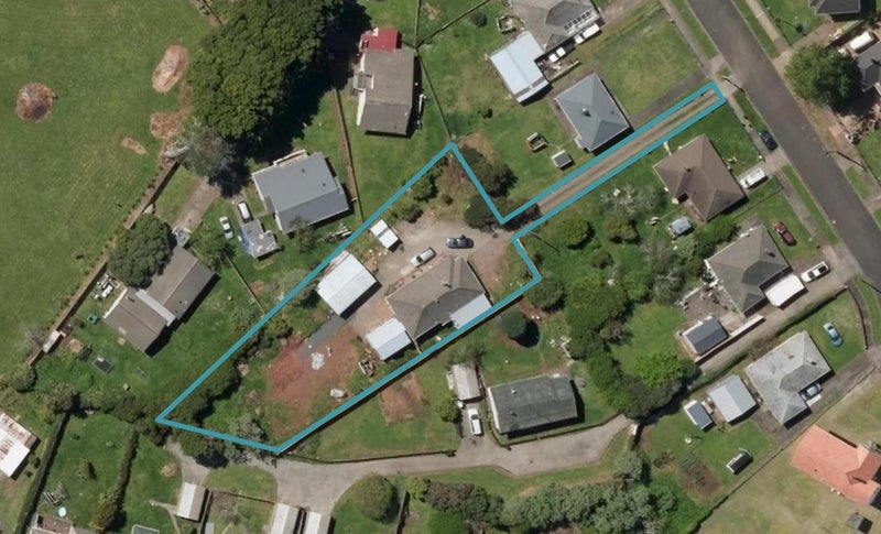 8 Brake Avenue, Otangarei, Whangarei - Carousel 1