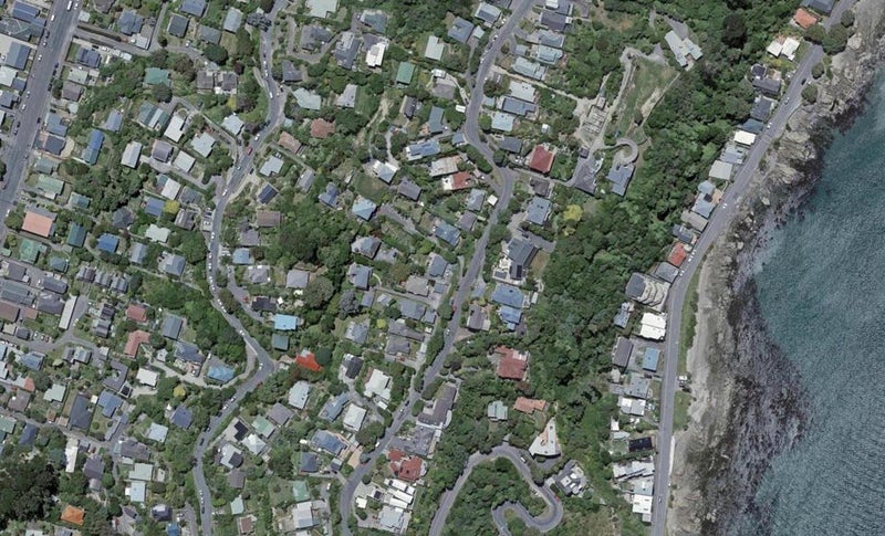 31 Nevay Road, Karaka Bays, Wellington - Carousel 1