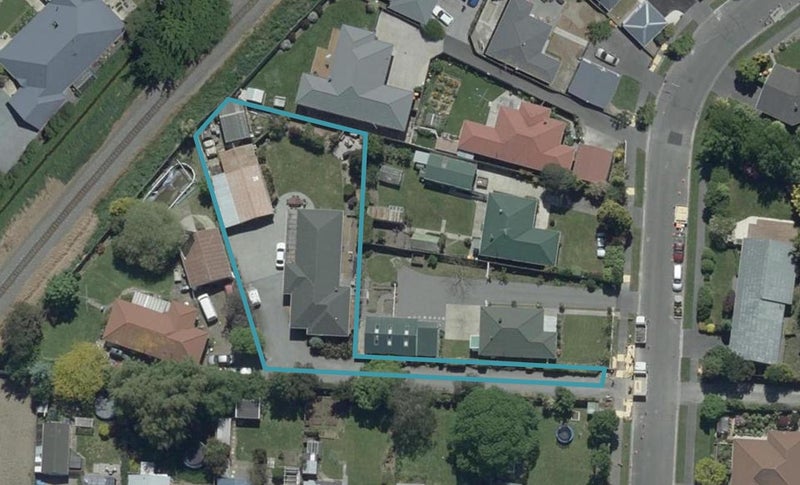 3 Canberra Place, Redwood, Christchurch - Carousel 1