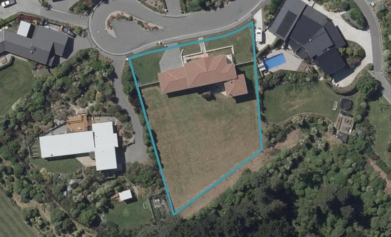 9 The Ridge, Kennedys Bush, Christchurch - Carousel 1