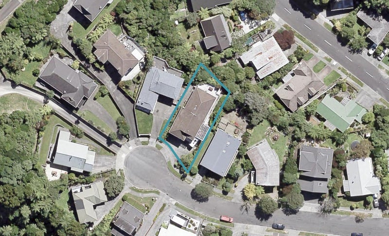 12 Westpoint Avenue, Harbour View, Lower Hutt - Carousel 1