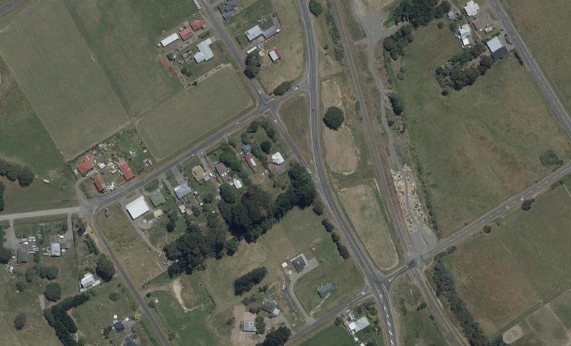 7 Hastings Street, Halcombe, Feilding - Carousel 1