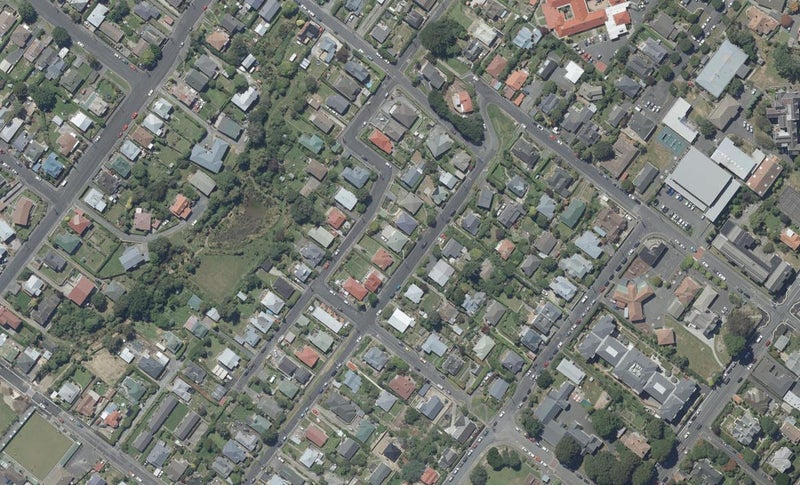 69 Walton Street, Kaikorai, Dunedin - Carousel 1