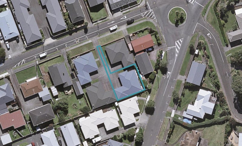 34B Clemow Road, Fitzroy, New Plymouth - Carousel 1