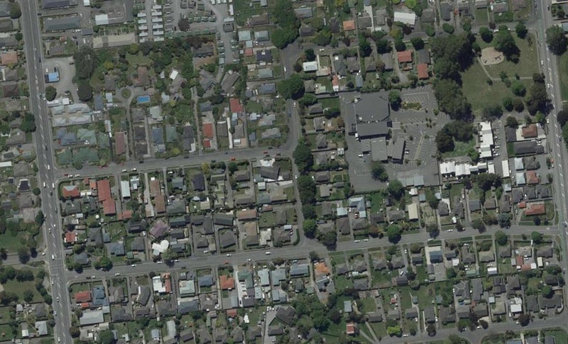 7 Ballantyne Avenue, Upper Riccarton, Christchurch - Carousel 1