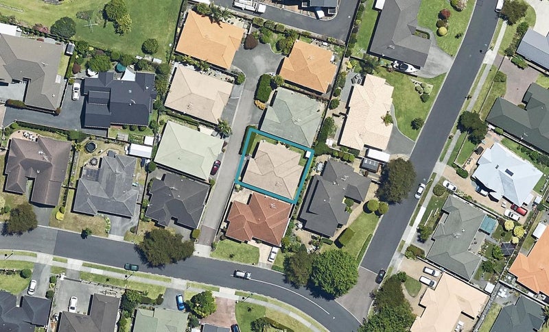 4 Gosford Way, Bethlehem, Tauranga - Carousel 1