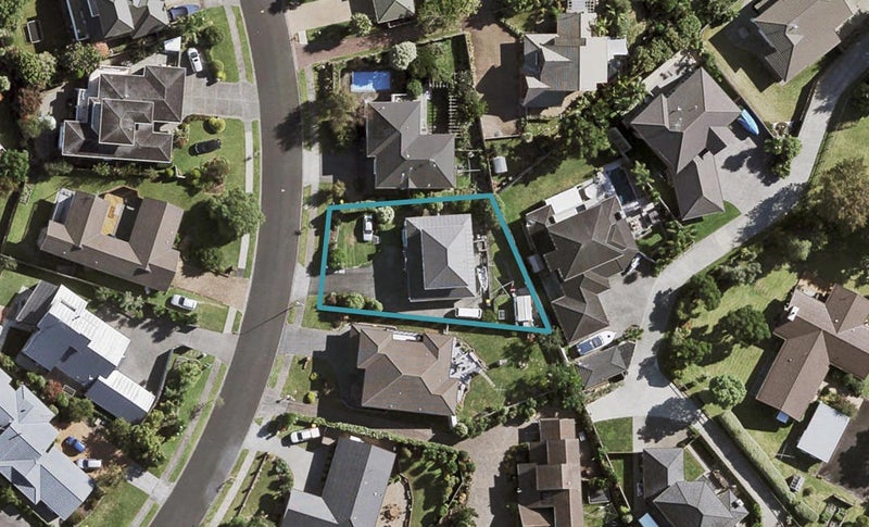55 Kuripaka Crescent, The Gardens, Auckland - Carousel 1