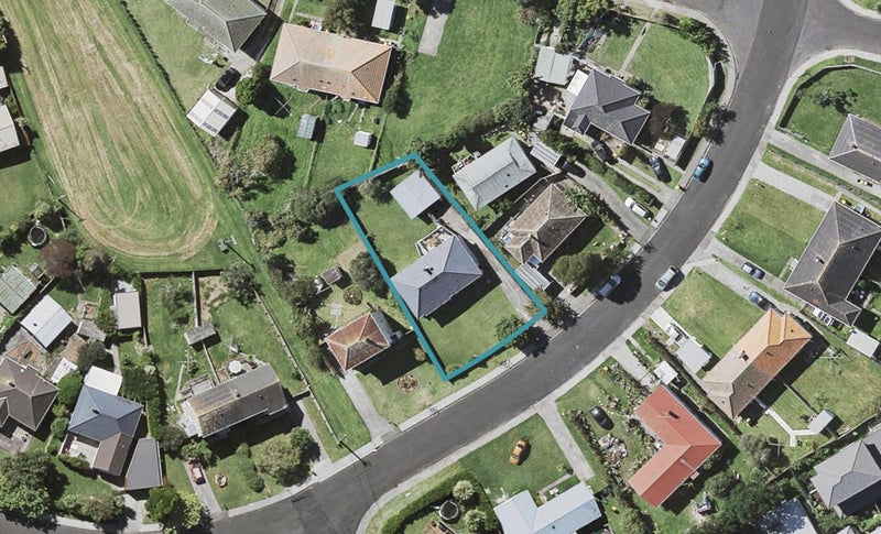 38 Philomel Crescent, Bayswater, Auckland - Carousel 1