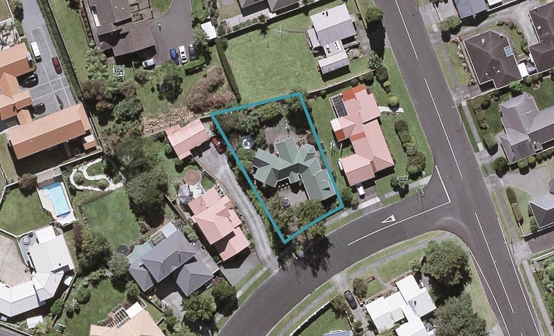 4 Shelter Grove, Frankleigh Park, New Plymouth - Carousel 1