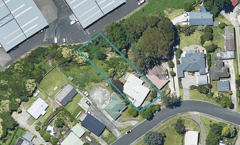 17 Landview Road, Parkvale, Tauranga - Carousel 1