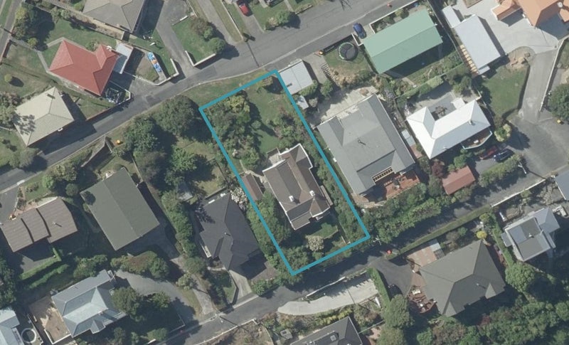 16 Coney Hill Road, Saint Clair, Dunedin - Carousel 1
