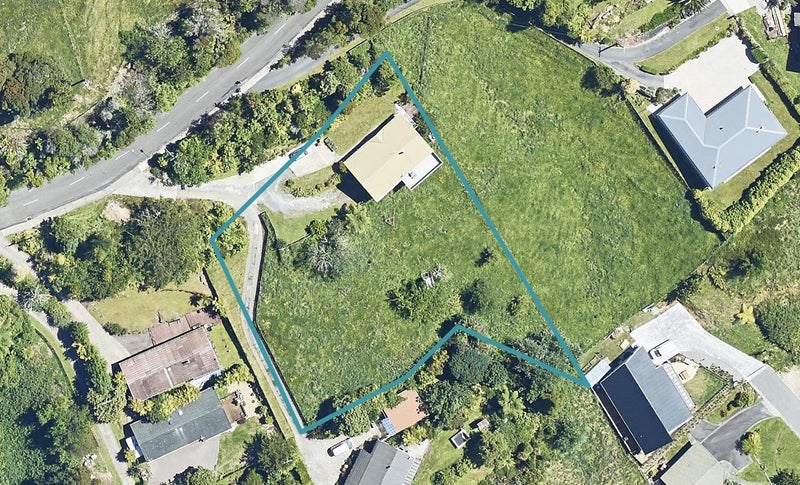81 Mountain Road, Western Heights, Rotorua - Carousel 1