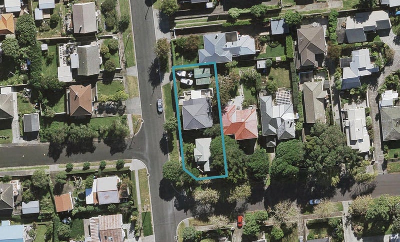 31A Mariri Road, Onehunga, Auckland - Carousel 1