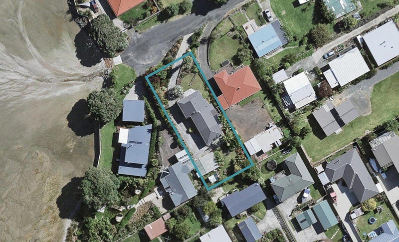 21 Keven Road, Pukekohe - Carousel 1