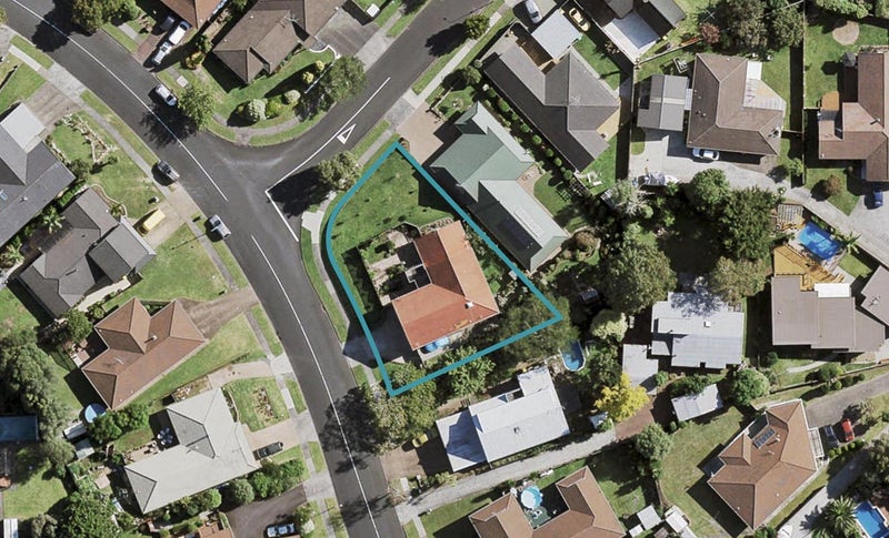 1 Westholm Way, Pahurehure, Papakura - Carousel 1