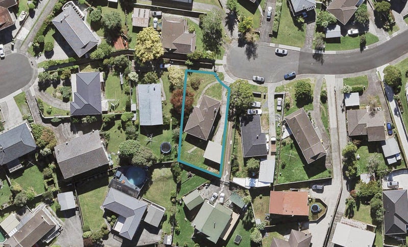 19 Karo Place, Glendene, Auckland - Carousel 1
