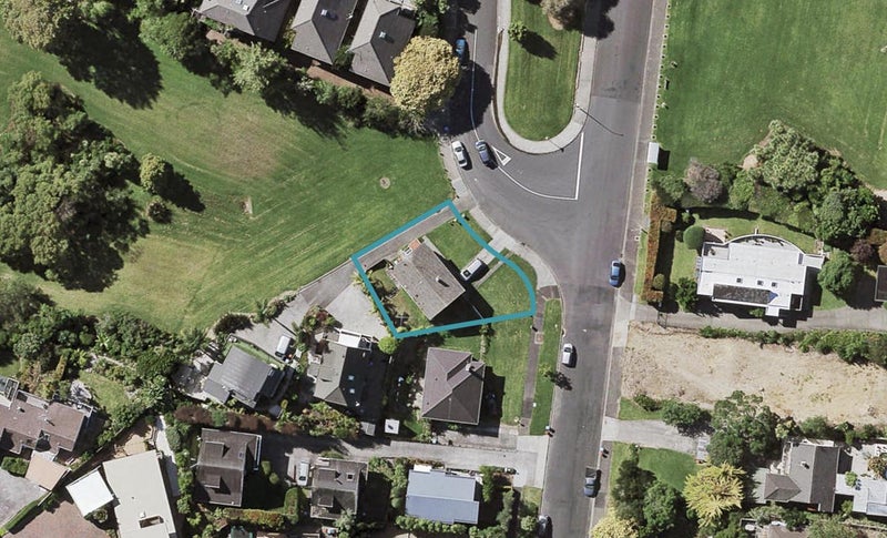 66 Rukutai Street, Orakei, Auckland - Carousel 1