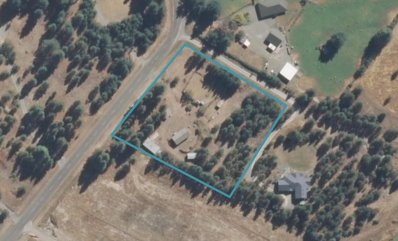 9 North West Arch, Twizel - Carousel 1