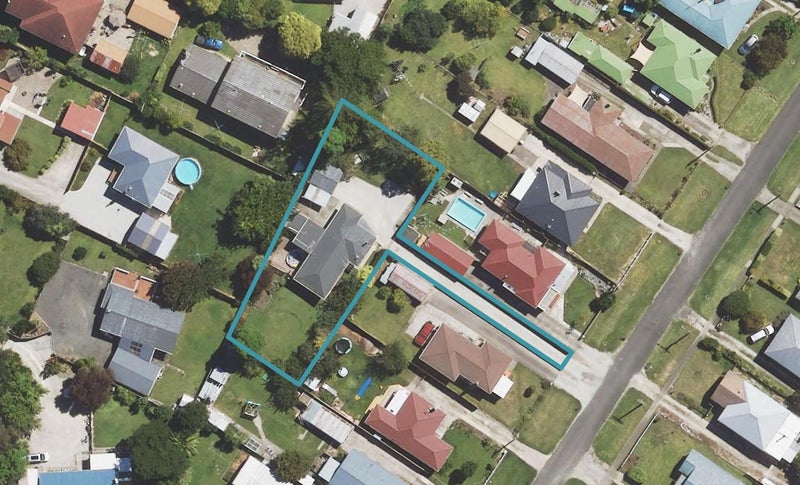 16 Elm Street, Mangapapa, Gisborne - Carousel 1