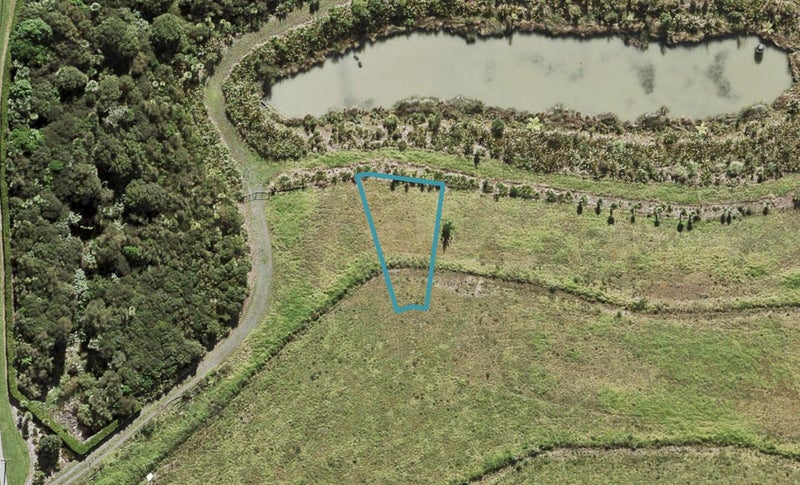 9 Kuaha Road, Massey, Auckland - Carousel 1