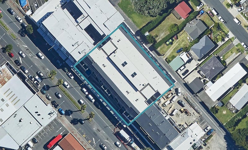 281 Maunganui Road, Mount Maunganui, Mount Maunganui - Carousel 1