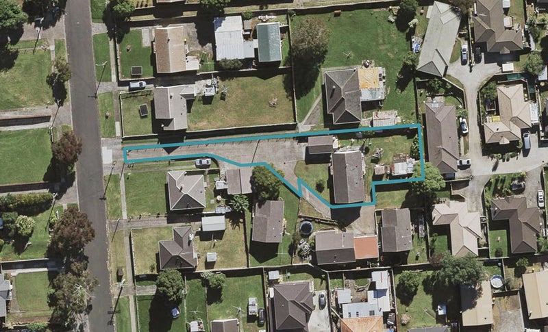 32 Margaret Road, Papatoetoe, Auckland - Carousel 1