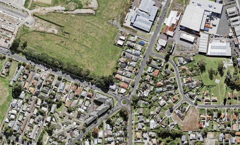 1/23 Astley Avenue, New Lynn, Auckland - Carousel 1