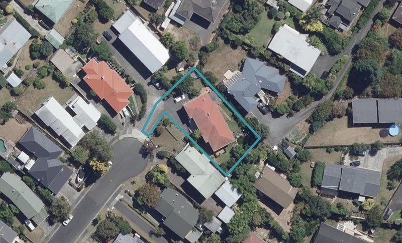 20 Vista Terrace, Hillcrest, Hamilton - Carousel 1