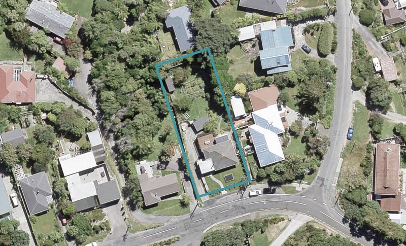 172 Park Road, Belmont, Lower Hutt - Carousel 1