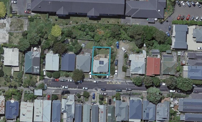 48 Te Wharepouri Street, Berhampore, Wellington - Carousel 1