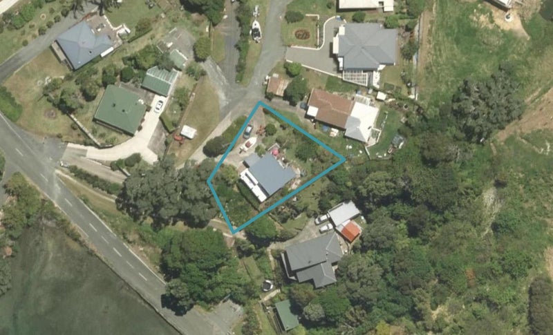 9 Beach Road, Whangarei Heads, Whangarei - Carousel 1
