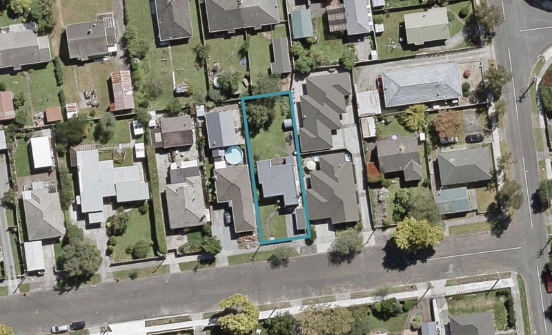 19 Elm Street, Ebdentown, Upper Hutt - Carousel 1