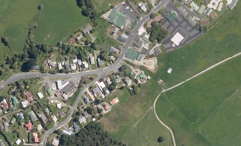 192 Hurndall Street West, Maungaturoto - Carousel 1