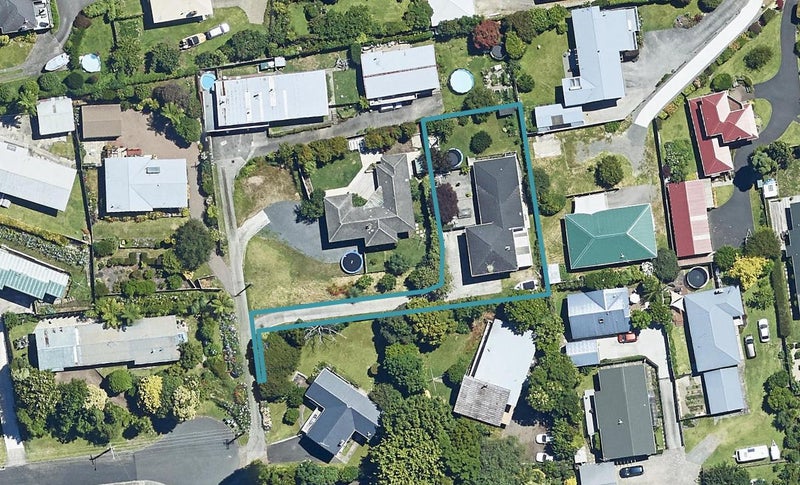 19 Stoddart Place, Brookfield, Tauranga - Carousel 1