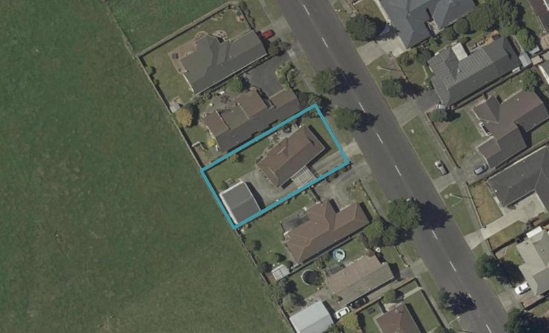 104 Amberley Avenue, Highbury, Palmerston North - Carousel 1