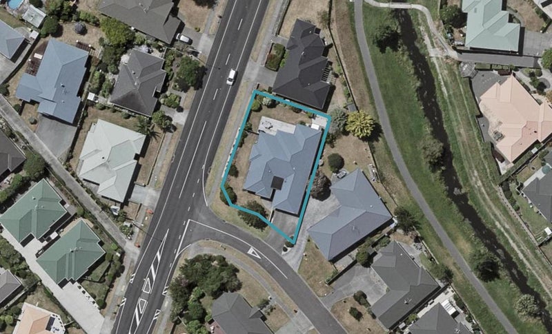 1 Aburoc Place, Paraparaumu Beach, Paraparaumu - Carousel 1