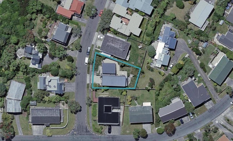 4 Nagpur Terrace, Broadmeadows, Wellington - Carousel 1