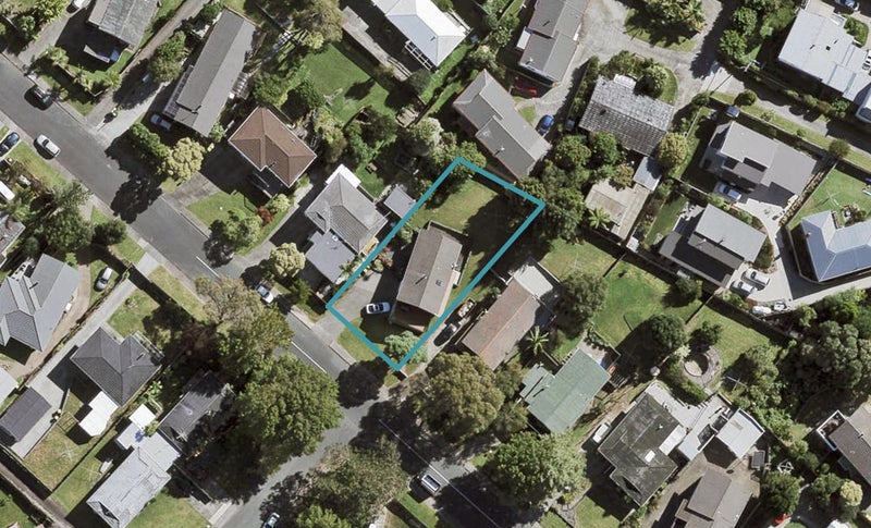 19 Longreach Drive, Sunnyvale, Auckland - Carousel 1