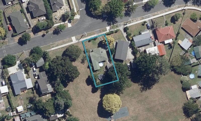 40 Marshall Street, Fairfield, Hamilton - Carousel 1