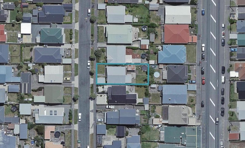 12 Palm Avenue, Lyall Bay, Wellington - Carousel 1