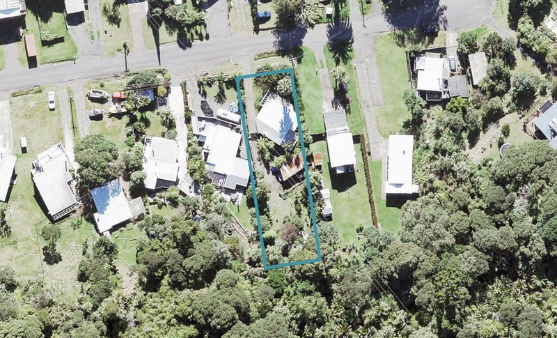 47 Foster Avenue, Huia, Auckland - Carousel 1